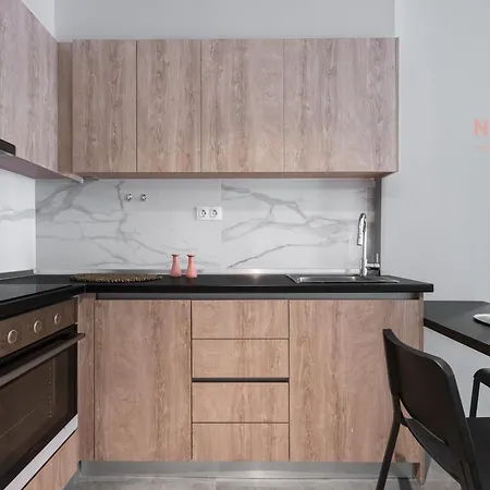 Madera, Nilie Hospitality Mgmt Салоники