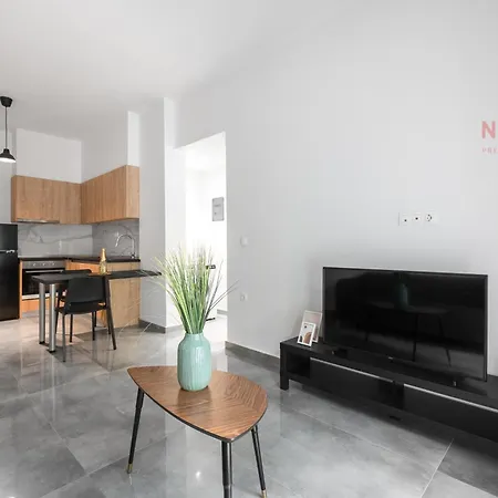 Madera, Nilie Hospitality Mgmt Салоники